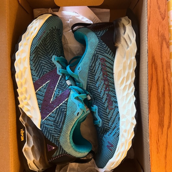 New Balance Fresh Foam Trail Hierro v6 - Picture 1 of 8